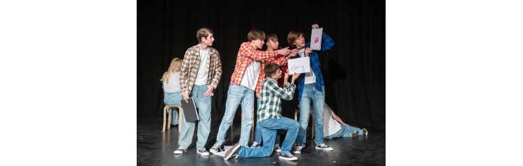 Спектакль Джесс любит Лесли 9 (2025-12-23)