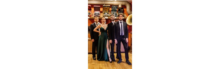 Эллен Болсанова и ELLENBAND  ВИНТАЖНЫЙ ПОПДЖАЗ (2025-12-04)