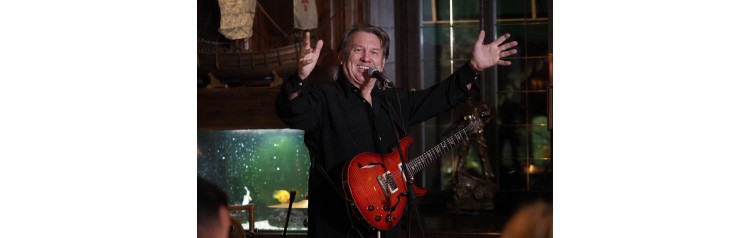 Юрий Лоза Легендарные хиты в ресторане Модная среда 1823 (2026-04-16)