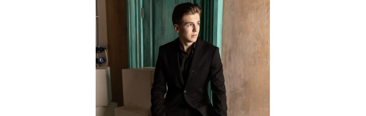 Арсений Сурин представляет Студенческий попфестиваль (2026-04-16)