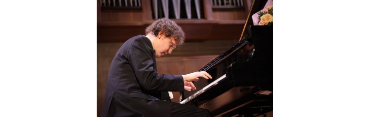 В лунном сиянии  шедевры Моцарта Бетховена Шопена (2026-05-07)